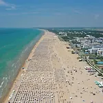 Beachfront Two-room Apartment-beahost Apartament Bibione