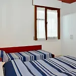 Beachfront Two-room Apartment-beahost * Bibione