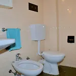 Beachfront Two-room Apartment-beahost Bibione
