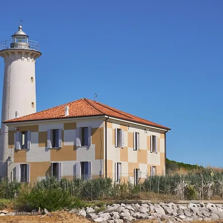 Beachfront Two-room Flat With Side Sea View