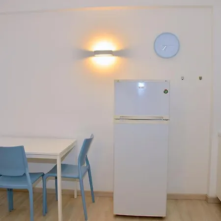Beachfront Two-room Flat With Side Sea View *