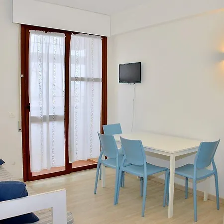 Appartement Beachfront Two-room Flat With Side Sea View Bibione