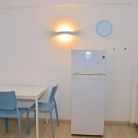 Beachfront Two-room Flat With Side Sea View Appartement Bibione