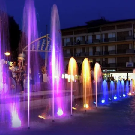 Beachfront Two-room Flat With Side Sea View * Bibione