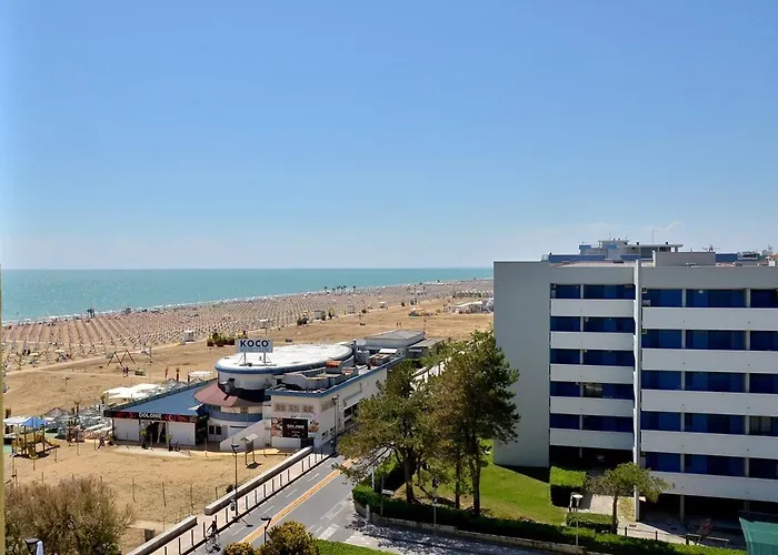 Beachfront Two-room Apartment-beahost Apartman