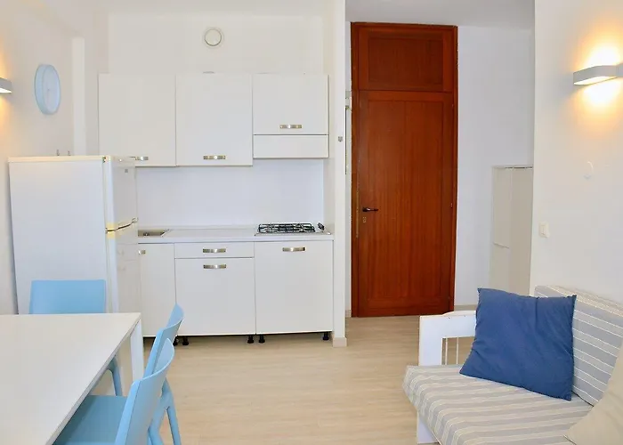 Διαμέρισμα Beachfront Two-room Apartment-beahost *